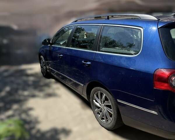 Фольксваген Пассат 2007 в Запорожье на Automoto.ua Синий Фольксваген Пассат, объемом двигателя 1.97 л и пробегом 330 тыс. км за 6500 $, фото 3 на Automoto.ua