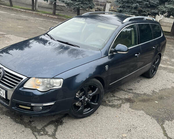Синий Фольксваген Пассат, объемом двигателя 2 л и пробегом 278 тыс. км за 5900 $, фото 13 на Automoto.ua