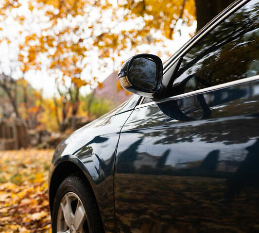 Синий Фольксваген Пассат, объемом двигателя 2 л и пробегом 284 тыс. км за 6400 $, фото 16 на Automoto.ua