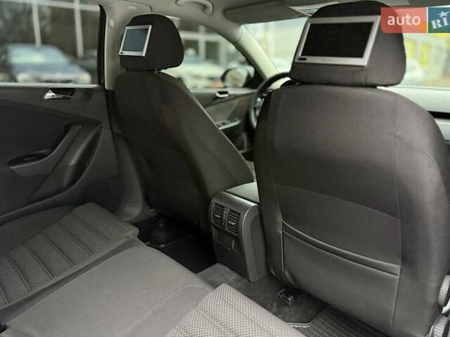 Синий Фольксваген Пассат, объемом двигателя 1.98 л и пробегом 234 тыс. км за 5499 $, фото 16 на Automoto.ua