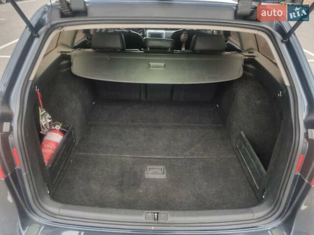 Синий Фольксваген Пассат, объемом двигателя 1.97 л и пробегом 320 тыс. км за 6700 $, фото 3 на Automoto.ua