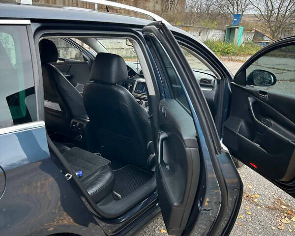 Синий Фольксваген Пассат, объемом двигателя 1.97 л и пробегом 266 тыс. км за 7099 $, фото 18 на Automoto.ua