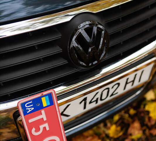 Синий Фольксваген Пассат, объемом двигателя 2 л и пробегом 284 тыс. км за 6400 $, фото 30 на Automoto.ua