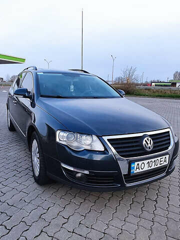 Синий Фольксваген Пассат, объемом двигателя 1.97 л и пробегом 280 тыс. км за 6500 $, фото 7 на Automoto.ua