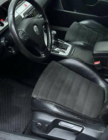 Синий Фольксваген Пассат, объемом двигателя 1.98 л и пробегом 288 тыс. км за 5500 $, фото 3 на Automoto.ua