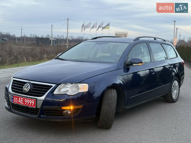 Синій Фольксваген Пассат, об'ємом двигуна 1.6 л та пробігом 193 тис. км за 6600 $, фото 3 на Automoto.ua