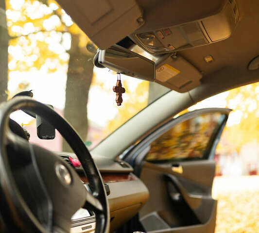 Синий Фольксваген Пассат, объемом двигателя 2 л и пробегом 284 тыс. км за 6400 $, фото 40 на Automoto.ua