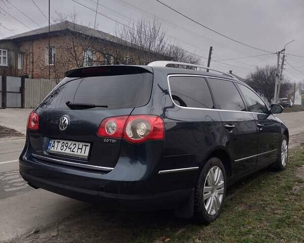 Синий Фольксваген Пассат, объемом двигателя 2 л и пробегом 275 тыс. км за 7500 $, фото 5 на Automoto.ua