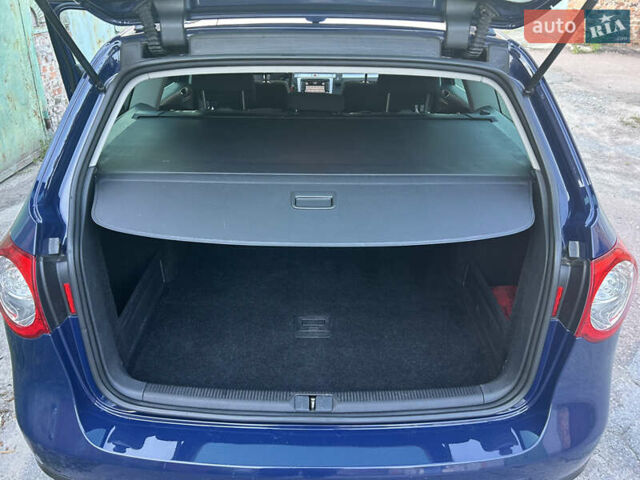 Синій Фольксваген Пассат, об'ємом двигуна 1.9 л та пробігом 344 тис. км за 7550 $, фото 28 на Automoto.ua