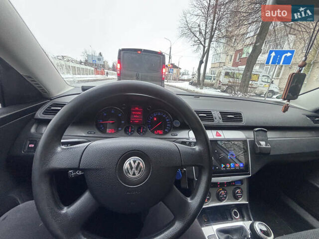 Синій Фольксваген Пассат, об'ємом двигуна 1.97 л та пробігом 329 тис. км за 5000 $, фото 8 на Automoto.ua