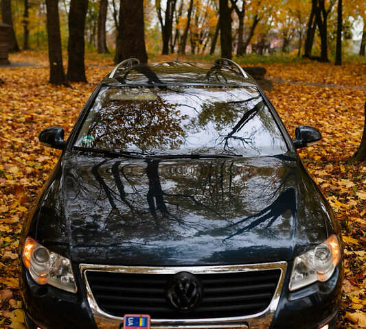 Синий Фольксваген Пассат, объемом двигателя 2 л и пробегом 284 тыс. км за 6400 $, фото 31 на Automoto.ua