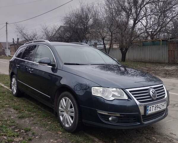 Синий Фольксваген Пассат, объемом двигателя 2 л и пробегом 275 тыс. км за 7500 $, фото 7 на Automoto.ua