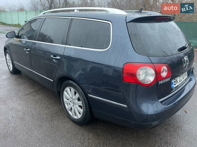 Синій Фольксваген Пассат, об'ємом двигуна 2 л та пробігом 328 тис. км за 7100 $, фото 15 на Automoto.ua