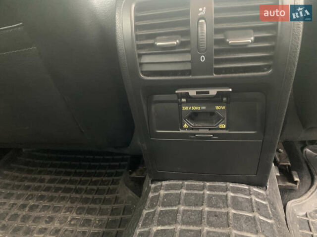 Синий Фольксваген Пассат, объемом двигателя 2 л и пробегом 290 тыс. км за 7000 $, фото 9 на Automoto.ua