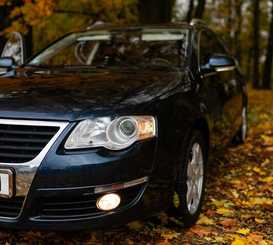 Синий Фольксваген Пассат, объемом двигателя 2 л и пробегом 284 тыс. км за 6400 $, фото 2 на Automoto.ua