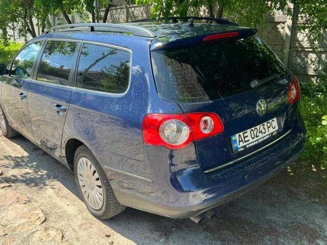 Синій Фольксваген Пассат, об'ємом двигуна 1.8 л та пробігом 300 тис. км за 4700 $, фото 5 на Automoto.ua