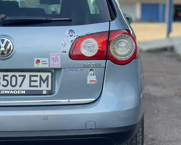 Фольксваген Пассат 2007 в Нежине на Automoto.ua Синий Фольксваген Пассат, объемом двигателя 1.97 л и пробегом 300 тыс. км за 5999 $, фото 7 на Automoto.ua