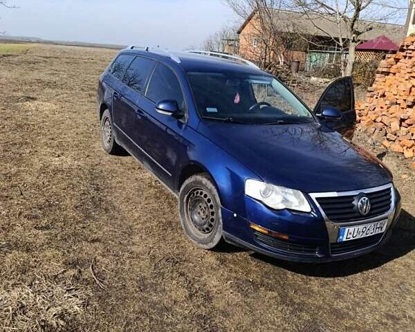 Синій Фольксваген Пассат, об'ємом двигуна 1.9 л та пробігом 400 тис. км за 3300 $, фото 3 на Automoto.ua