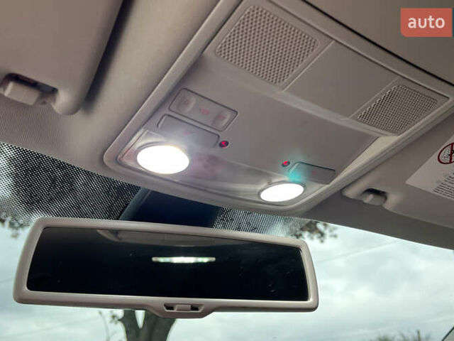 Синий Фольксваген Пассат, объемом двигателя 1.98 л и пробегом 265 тыс. км за 4990 $, фото 15 на Automoto.ua