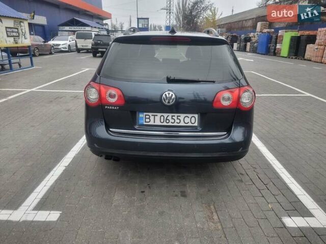 Синий Фольксваген Пассат, объемом двигателя 1.97 л и пробегом 320 тыс. км за 6700 $, фото 2 на Automoto.ua