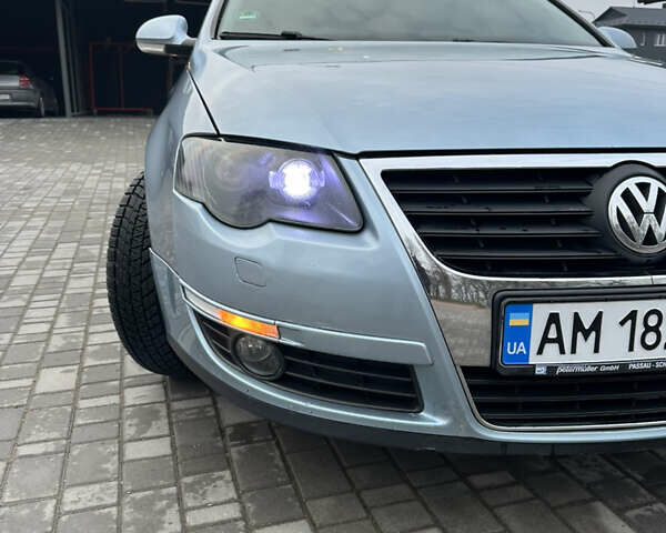 Синий Фольксваген Пассат, объемом двигателя 1.97 л и пробегом 340 тыс. км за 6999 $, фото 8 на Automoto.ua