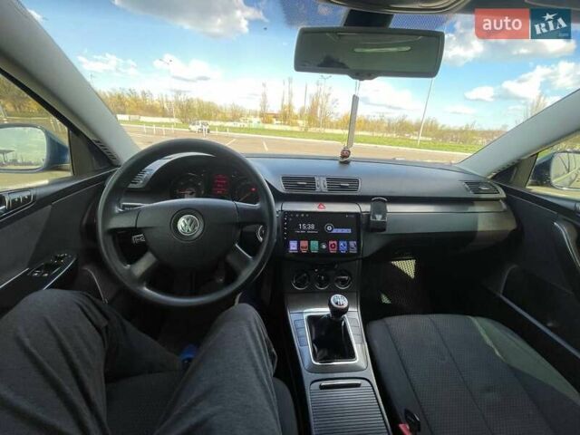Синий Фольксваген Пассат, объемом двигателя 1.9 л и пробегом 405 тыс. км за 6500 $, фото 8 на Automoto.ua