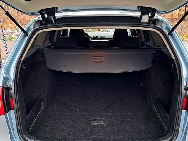 Синий Фольксваген Пассат, объемом двигателя 2 л и пробегом 245 тыс. км за 6700 $, фото 8 на Automoto.ua