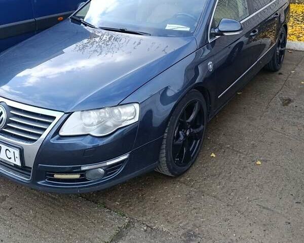 Синий Фольксваген Пассат, объемом двигателя 2 л и пробегом 278 тыс. км за 5100 $, фото 3 на Automoto.ua