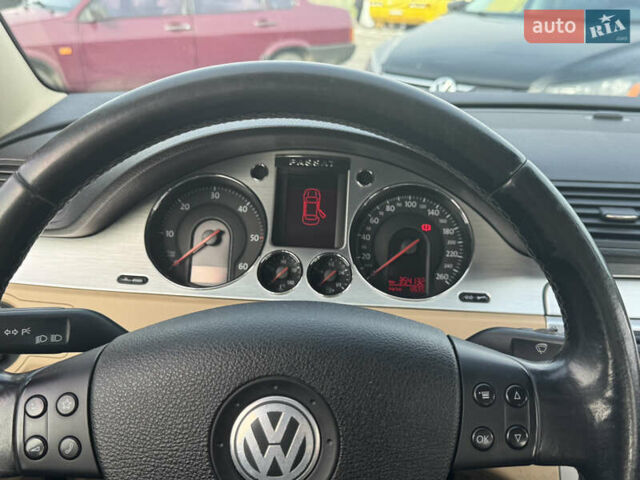 Синий Фольксваген Пассат, объемом двигателя 1.97 л и пробегом 340 тыс. км за 6800 $, фото 7 на Automoto.ua