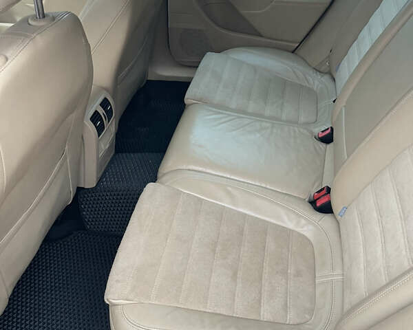 Синий Фольксваген Пассат, объемом двигателя 2 л и пробегом 278 тыс. км за 5900 $, фото 19 на Automoto.ua