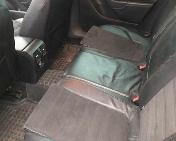 Синий Фольксваген Пассат, объемом двигателя 1.97 л и пробегом 252 тыс. км за 7100 $, фото 5 на Automoto.ua