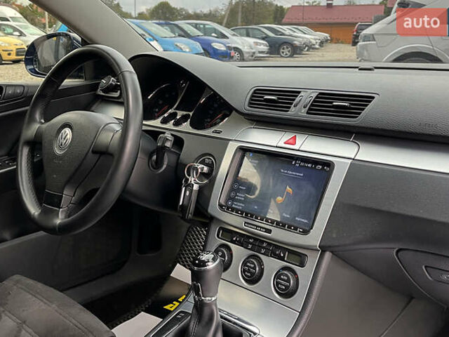 Синий Фольксваген Пассат, объемом двигателя 1.98 л и пробегом 265 тыс. км за 4990 $, фото 14 на Automoto.ua