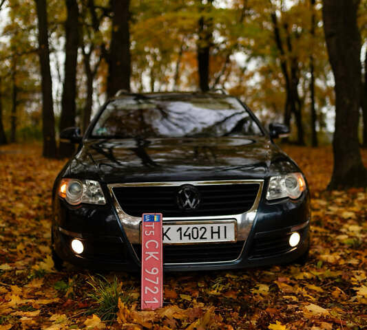 Синий Фольксваген Пассат, объемом двигателя 2 л и пробегом 284 тыс. км за 6400 $, фото 11 на Automoto.ua