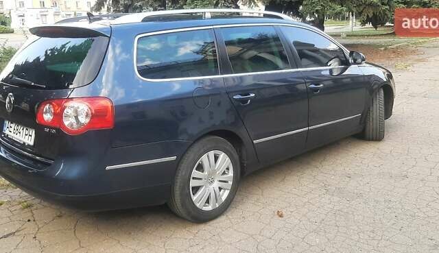 Синій Фольксваген Пассат, об'ємом двигуна 2 л та пробігом 279 тис. км за 10000 $, фото 25 на Automoto.ua