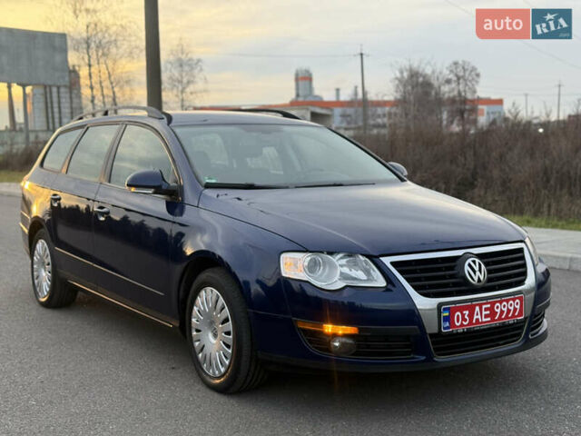 Синій Фольксваген Пассат, об'ємом двигуна 1.6 л та пробігом 193 тис. км за 6600 $, фото 15 на Automoto.ua