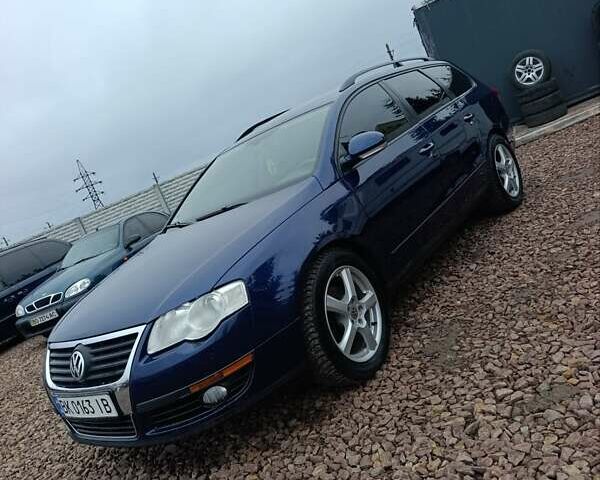 Синий Фольксваген Пассат, объемом двигателя 2 л и пробегом 274 тыс. км за 5700 $, фото 5 на Automoto.ua