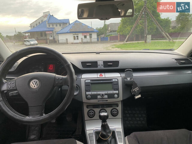 Синій Фольксваген Пассат, об'ємом двигуна 1.98 л та пробігом 248 тис. км за 6700 $, фото 2 на Automoto.ua