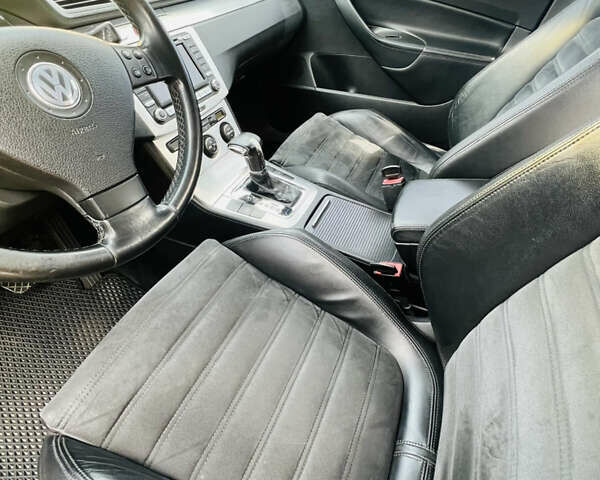 Синий Фольксваген Пассат, объемом двигателя 1.97 л и пробегом 230 тыс. км за 7300 $, фото 9 на Automoto.ua