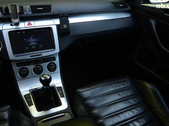 Фольксваген Пассат 2007 у Києві на Automoto.ua Синій Фольксваген Пассат, об'ємом двигуна 1.6 л та пробігом 246 тис. км за 6700 $, фото 9 на Automoto.ua