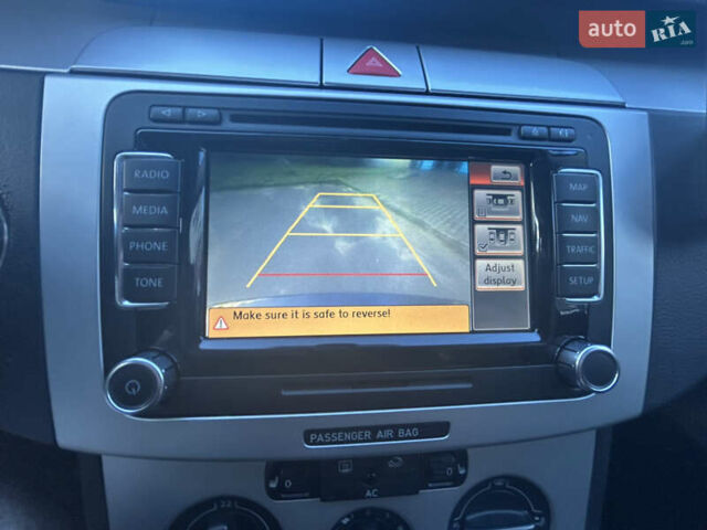 Синій Фольксваген Пассат, об'ємом двигуна 1.9 л та пробігом 344 тис. км за 7550 $, фото 63 на Automoto.ua