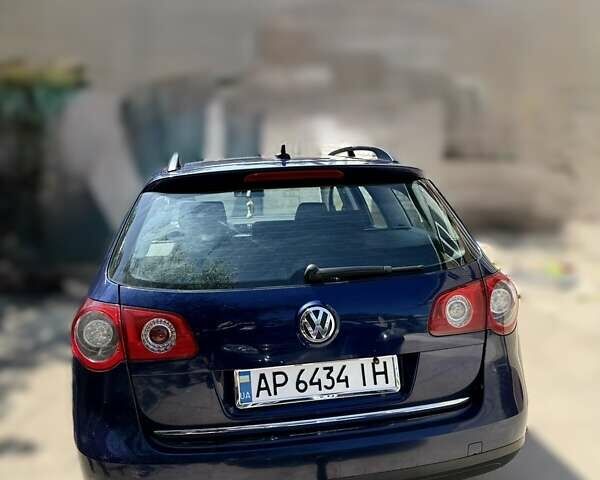 Фольксваген Пассат 2007 в Запорожье на Automoto.ua Синий Фольксваген Пассат, объемом двигателя 1.97 л и пробегом 330 тыс. км за 6500 $, фото 5 на Automoto.ua