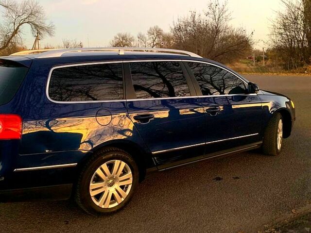 Синій Фольксваген Пассат, об'ємом двигуна 2 л та пробігом 330 тис. км за 5200 $, фото 6 на Automoto.ua