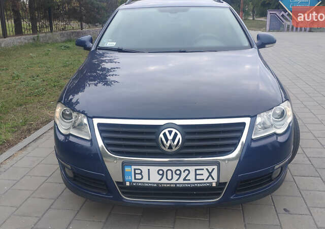 Синий Фольксваген Пассат, объемом двигателя 1.97 л и пробегом 365 тыс. км за 6700 $, фото 3 на Automoto.ua