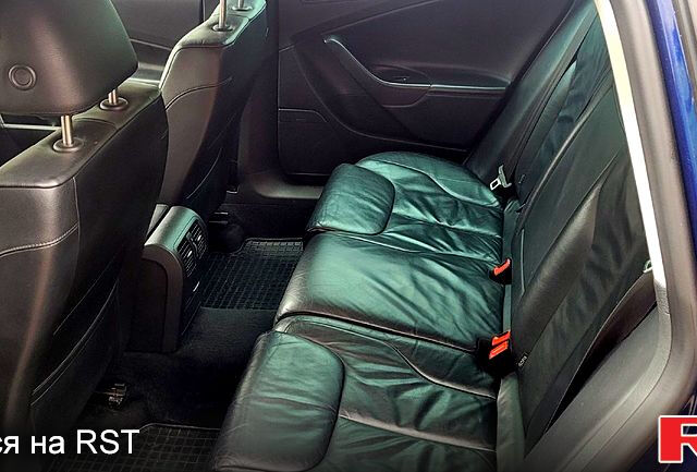 Синий Фольксваген Пассат, объемом двигателя 2 л и пробегом 270 тыс. км за 5500 $, фото 8 на Automoto.ua