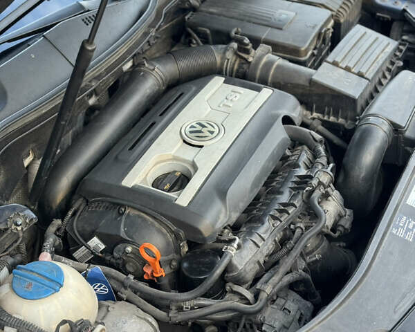 Синій Фольксваген Пассат, об'ємом двигуна 1.8 л та пробігом 220 тис. км за 7100 $, фото 4 на Automoto.ua