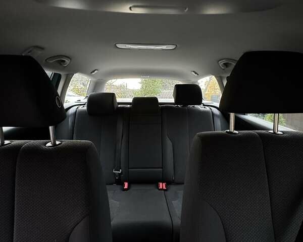 Синий Фольксваген Пассат, объемом двигателя 1.8 л и пробегом 218 тыс. км за 5200 $, фото 9 на Automoto.ua