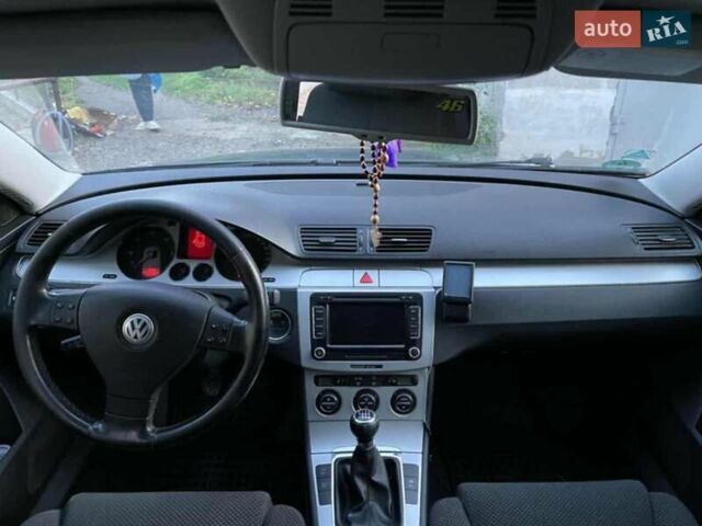 Синий Фольксваген Пассат, объемом двигателя 1.97 л и пробегом 278 тыс. км за 6600 $, фото 1 на Automoto.ua