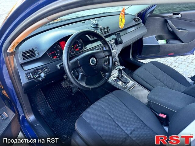 Синий Фольксваген Пассат, объемом двигателя 2 л и пробегом 262 тыс. км за 5500 $, фото 11 на Automoto.ua