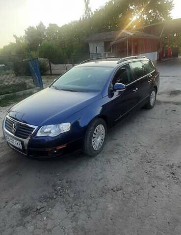 Синий Фольксваген Пассат, объемом двигателя 1.4 л и пробегом 175 тыс. км за 5800 $, фото 17 на Automoto.ua