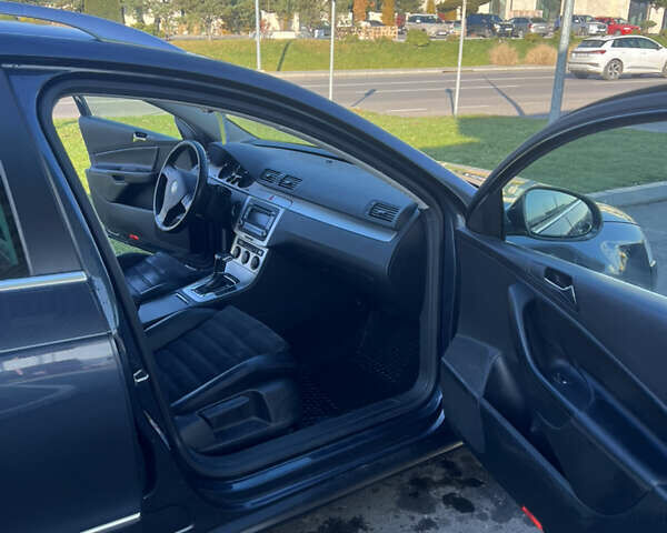 Синий Фольксваген Пассат, объемом двигателя 1.8 л и пробегом 236 тыс. км за 6400 $, фото 19 на Automoto.ua